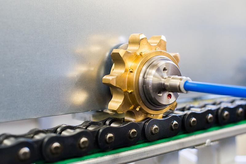 Smarowanie łańcucha motocyklowego