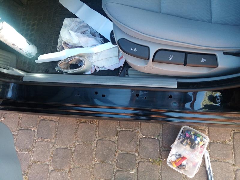 Ile naprawdę kosztuje wymiana progów w samochodzie osobowym? Sprawdź, zanim zdecydujesz!