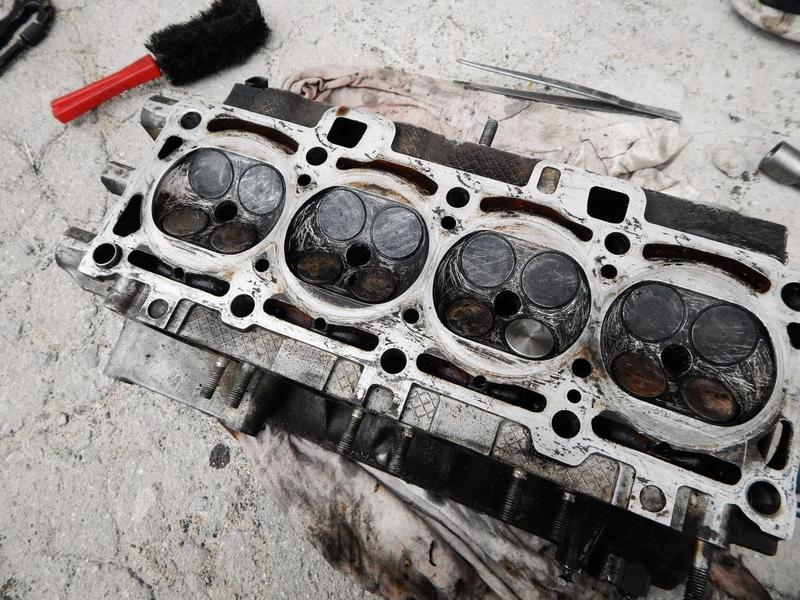 Jak skutecznie sprawdzić zawory w silniku – krok po kroku