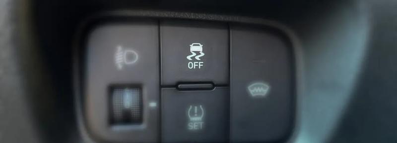 Bezpieczeństwo jazdy i stabilność pojazdu