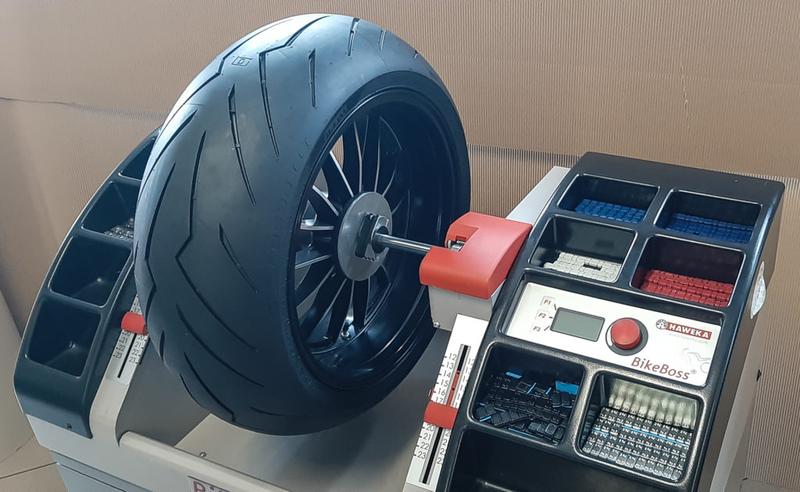 Narzędzia do wyważania kół