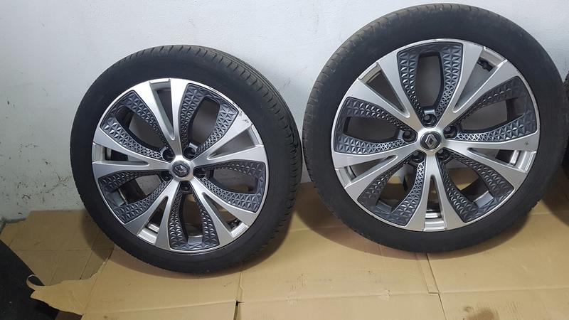 Opony letnie a bezpieczeństwo Renault Scenic