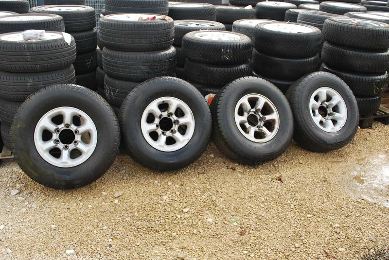 Opony terenowe Pajero 4x4