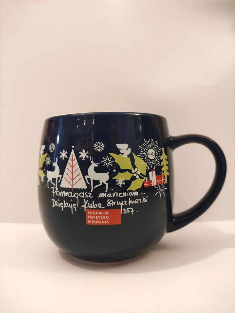 Słuchanie radia 357 w samochodzie