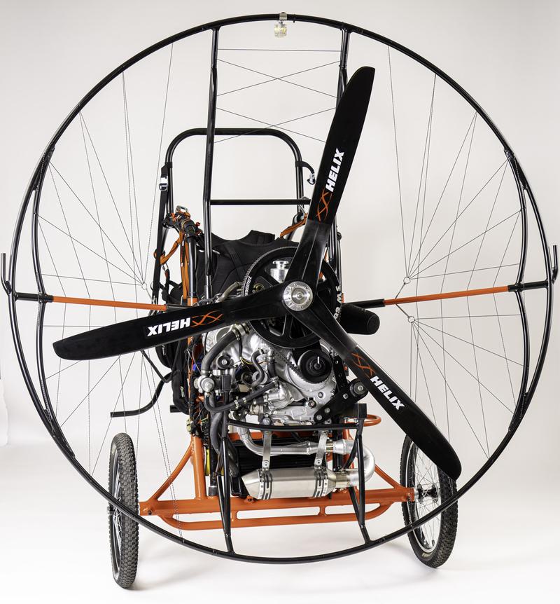 Wybór silnika do paralotni