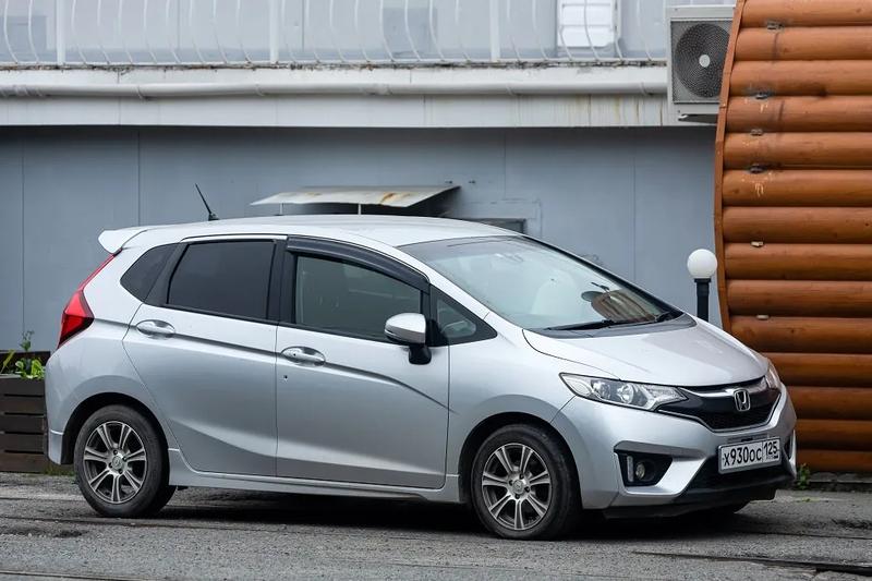 Wymiana filtra paliwa Honda Jazz