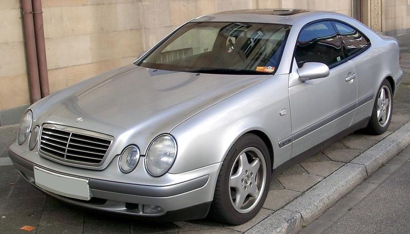 Ile pali Mercedes CLK 200? Sprawdź, co wpływa na zużycie paliwa!