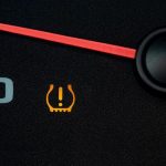 Jak prawidłowo ustawić ciśnienie w oponach: ile bar powinno być idealne?