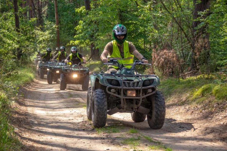 Jakie uprawnienia są potrzebne do jazdy quadem?