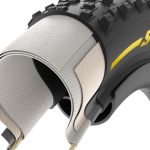 Odkryj korzyści: co dają szersze opony w codziennej jeździe?