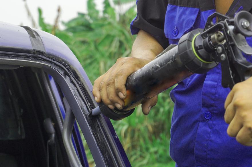 Montaż szyby krok po kroku