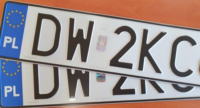 Jak skutecznie zarejestrować samochód z Holandii w Polsce? Praktyczny przewodnik