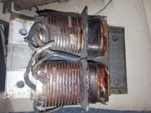 Jak wybrać odpowiedni transformator do prostownika z rozruchem?