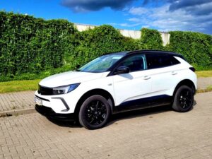 Objawy awarii czujnika położenia wału w silnikach diesla Opel