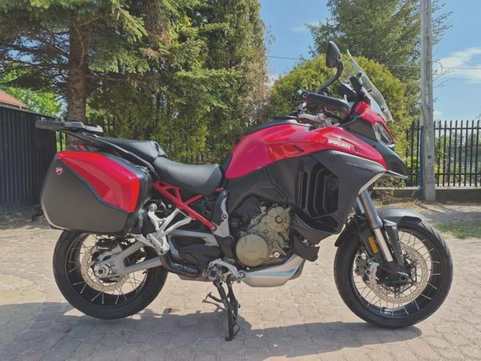 Zakup motocykla w salonie