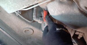 Gdzie znajduje się filtr paliwa w volvo v70 benzyna – praktyczny przewodnik